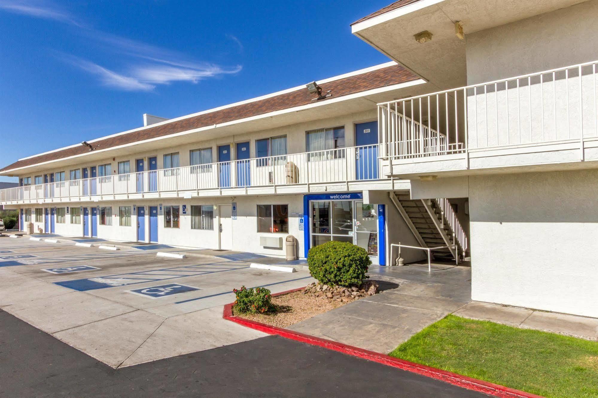 Motel 6-Phoenix, Az - North Bell Road Екстер'єр фото