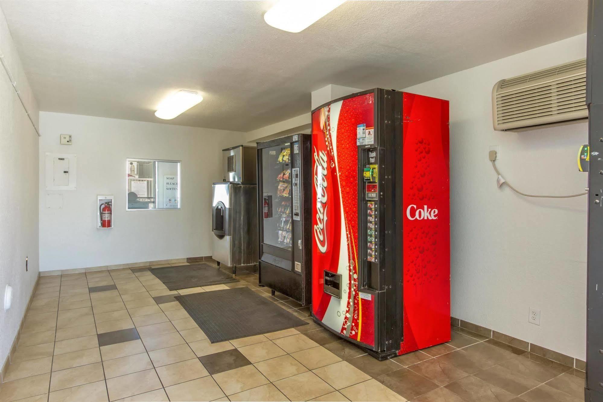 Motel 6-Phoenix, Az - North Bell Road Екстер'єр фото